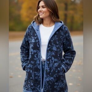 Susan Graver Navy and Blue Patterned Polar Fleece reversible jacket size small
